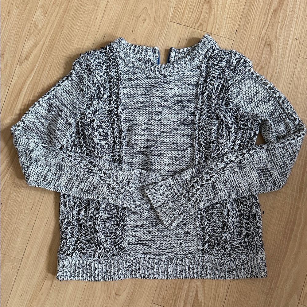 Diane Von Furstenberg Black and White Knit Sweater